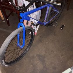 Throne BMX 29inc