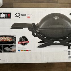 Weber Gas Grill - Brand New In Box!