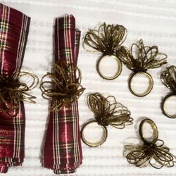 Cloth Napkins And Rings 