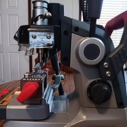 Dolphin XP 007 Key duplicator Machine 