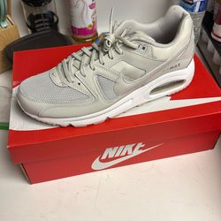 Nike Women’s Air Max Command Size 10.5