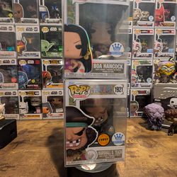 FUNKO POP BUNDLE: One Piece: Marshall D. Teach & Boa Hancock #1905 & #1921