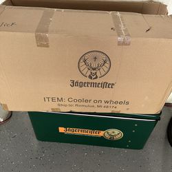 New Jäegermeister Cooler On Wheels
