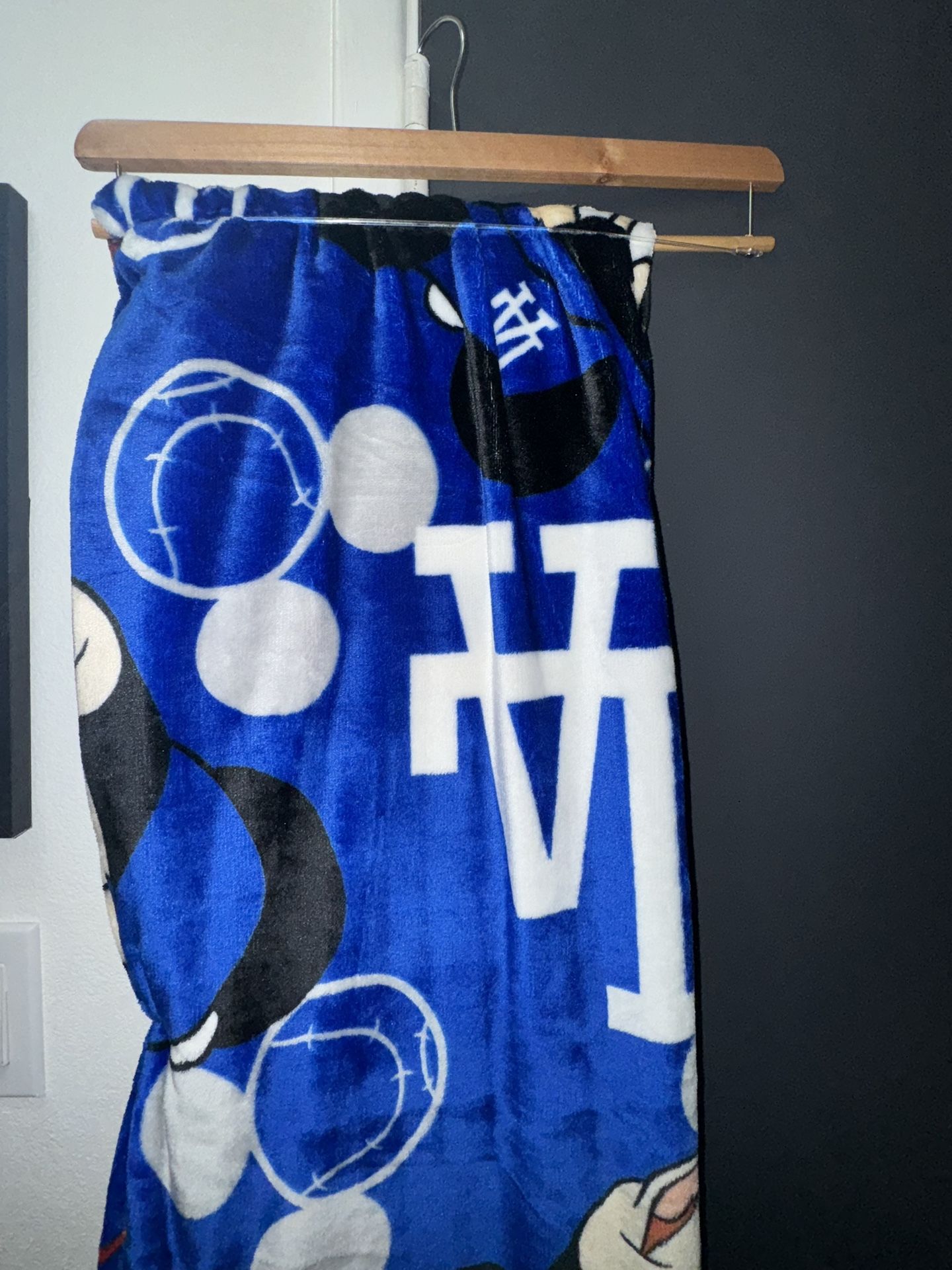 Mickey Mouse Dodgers Blanket