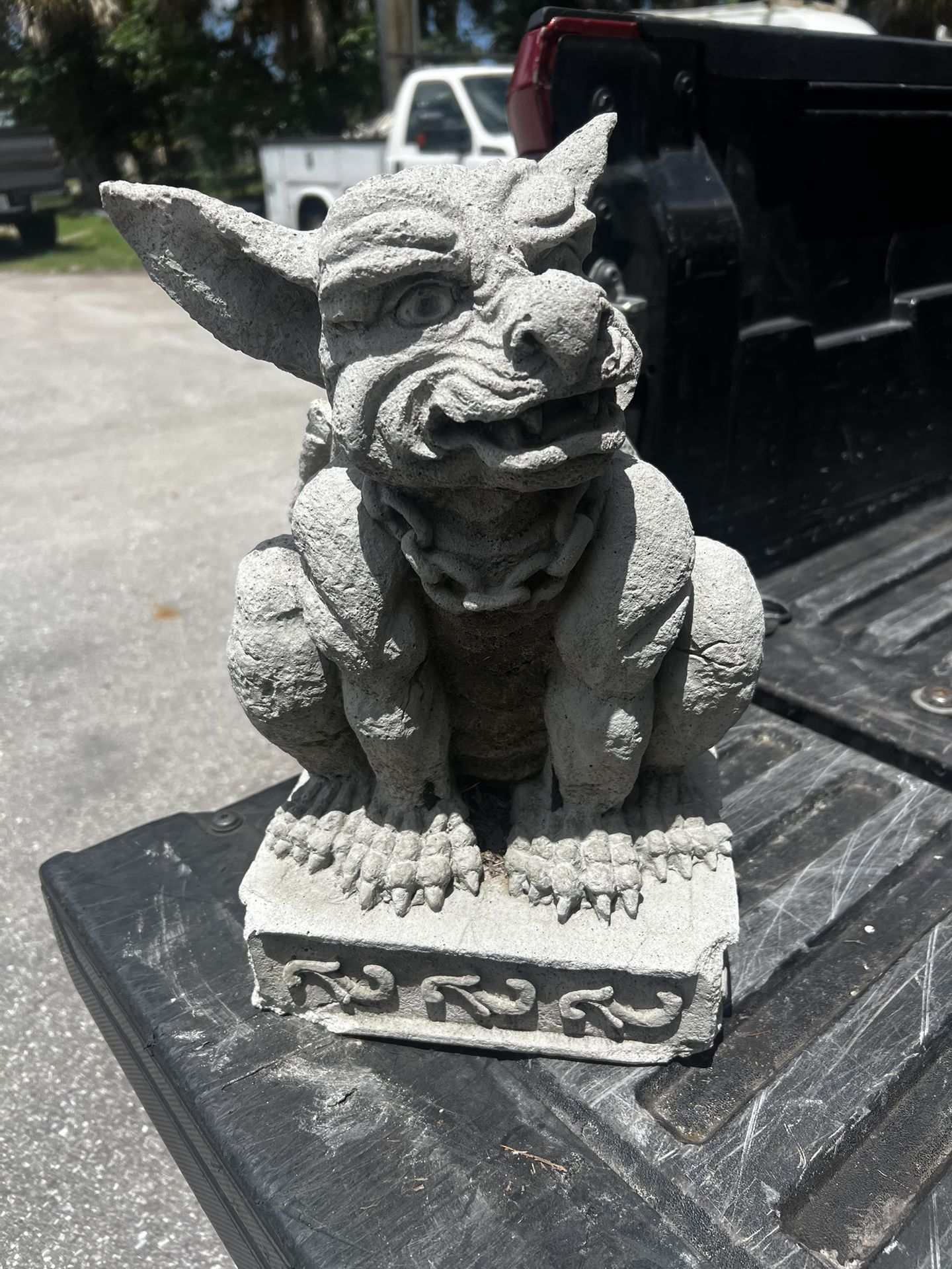 Small Concrete Gargoyle Dog Yard Lawn Garden Statue Decor! Some wear see pics. Could be positioned and hid in garden to hide damage. 10x10x17in