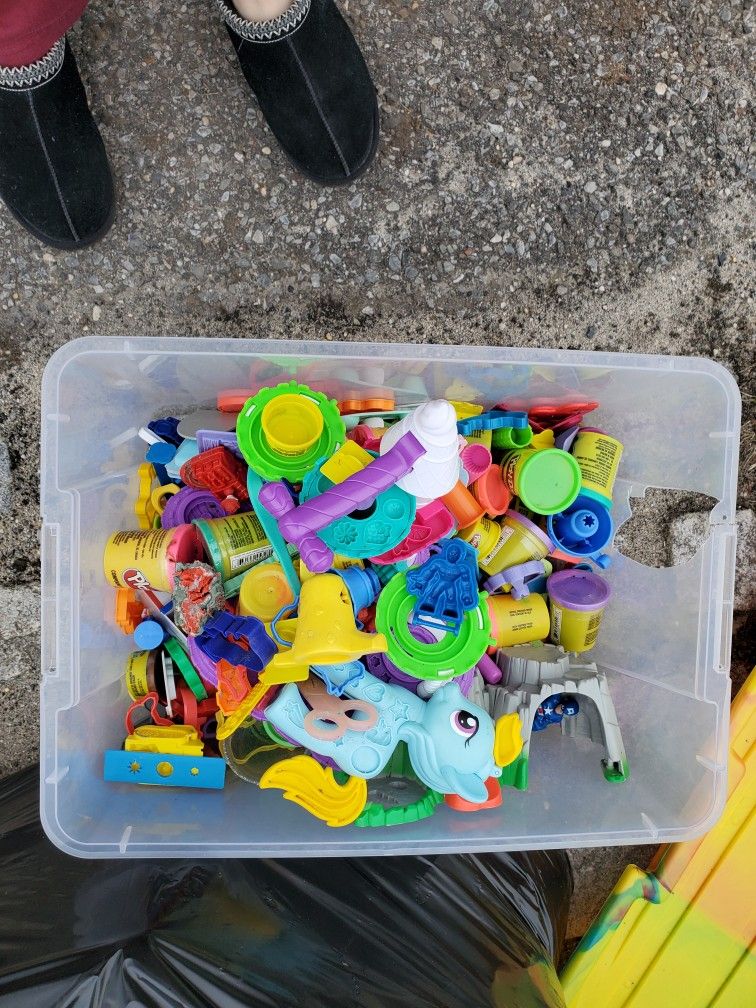 Free Play Doh Toys