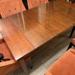 Elegant Mahogany Dining Table With  6 Chairs  – Seats 4–6.  Glass Top Included