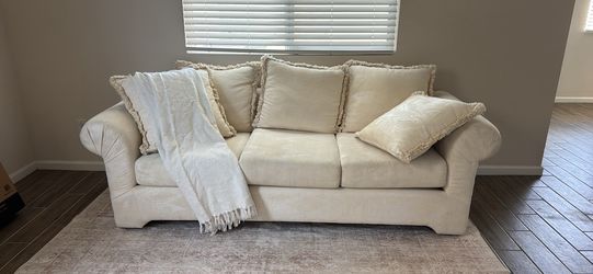 NEED GONE TODAY!! CREAM SOFA