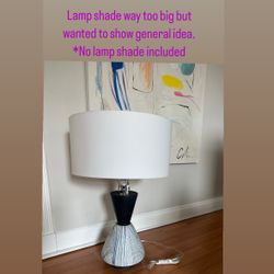 Large geometric table lamp