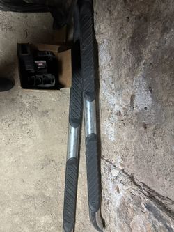 Pickup Or SUV Running Boards