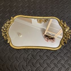 Antihropologie. Gold Ornate Vanity Tray Mirror