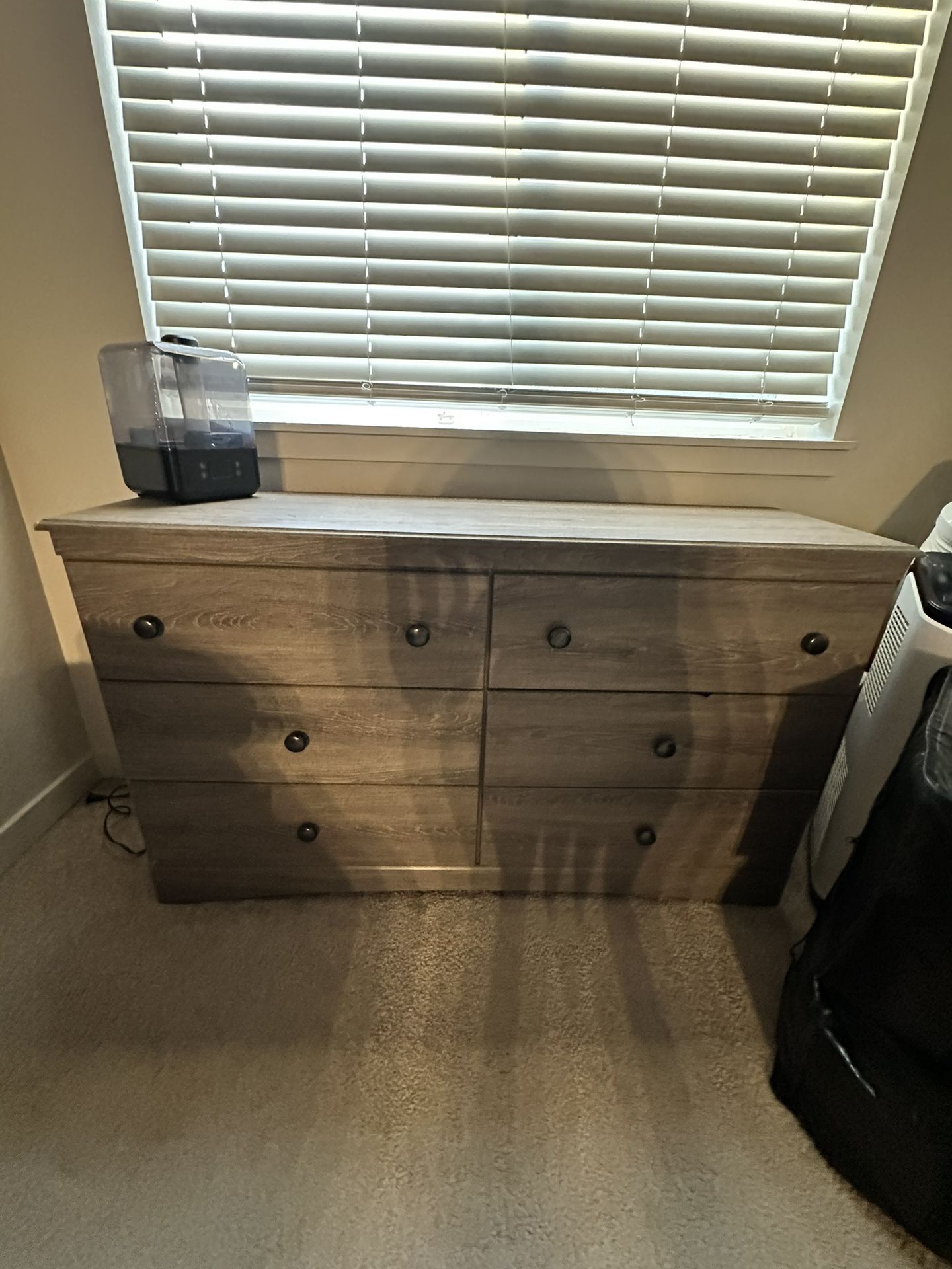 6 Drawer Dresser 