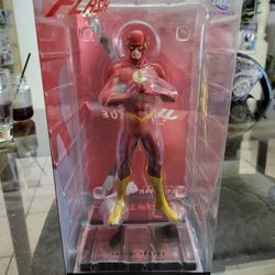 The Flash ARTFX + STATUE BY KOTOBUKIYA