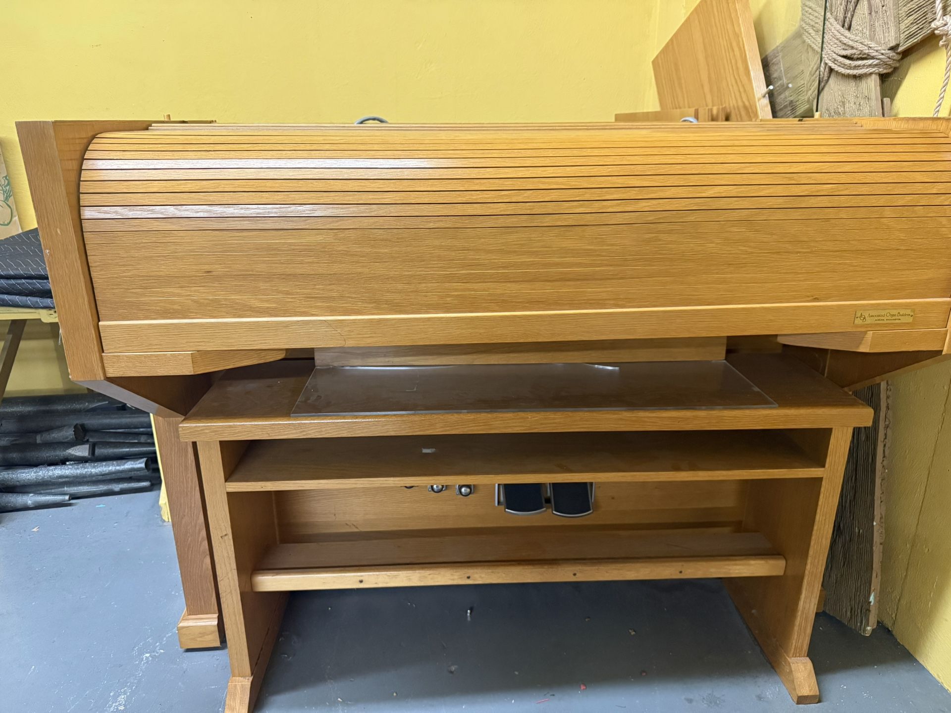 Pipe organ (disassembled)