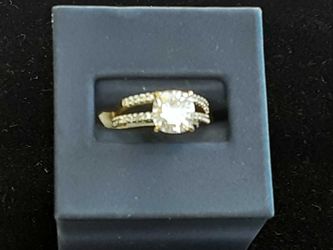 Yellow Gold 14k (.585) 3.1 grams Size 5.5