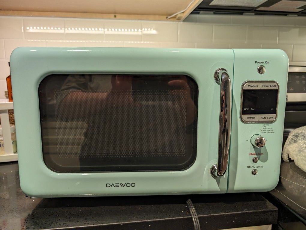 Retro Microwave 