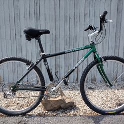Trek 930 Singletrack