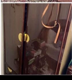 FREE KING SIZE BEDROOM SET