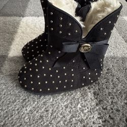 Michael Kors Size 4 Boots