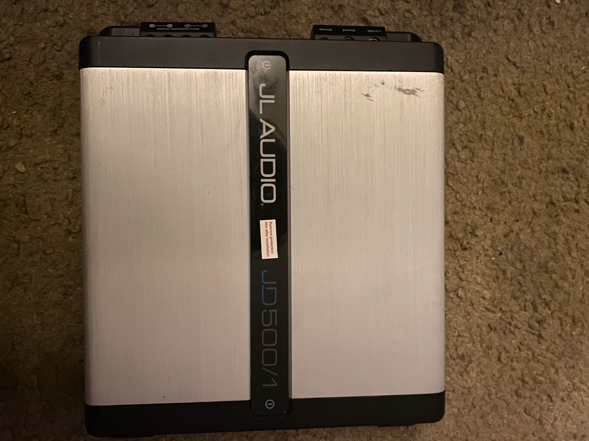 JL W0v3-4 Subwoofer + JL JD500/1 Amplifier