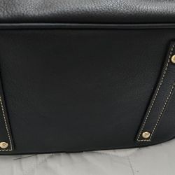 Dooney And Bourke Bucket Bag 