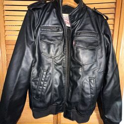 New with tags Levi’s sherpa aviator bomber faux leather men’s jacket XL 