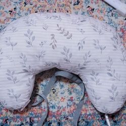 Boppy Nursing Pillow Best Latch, Gray Pennydot Leaf Stripe,

