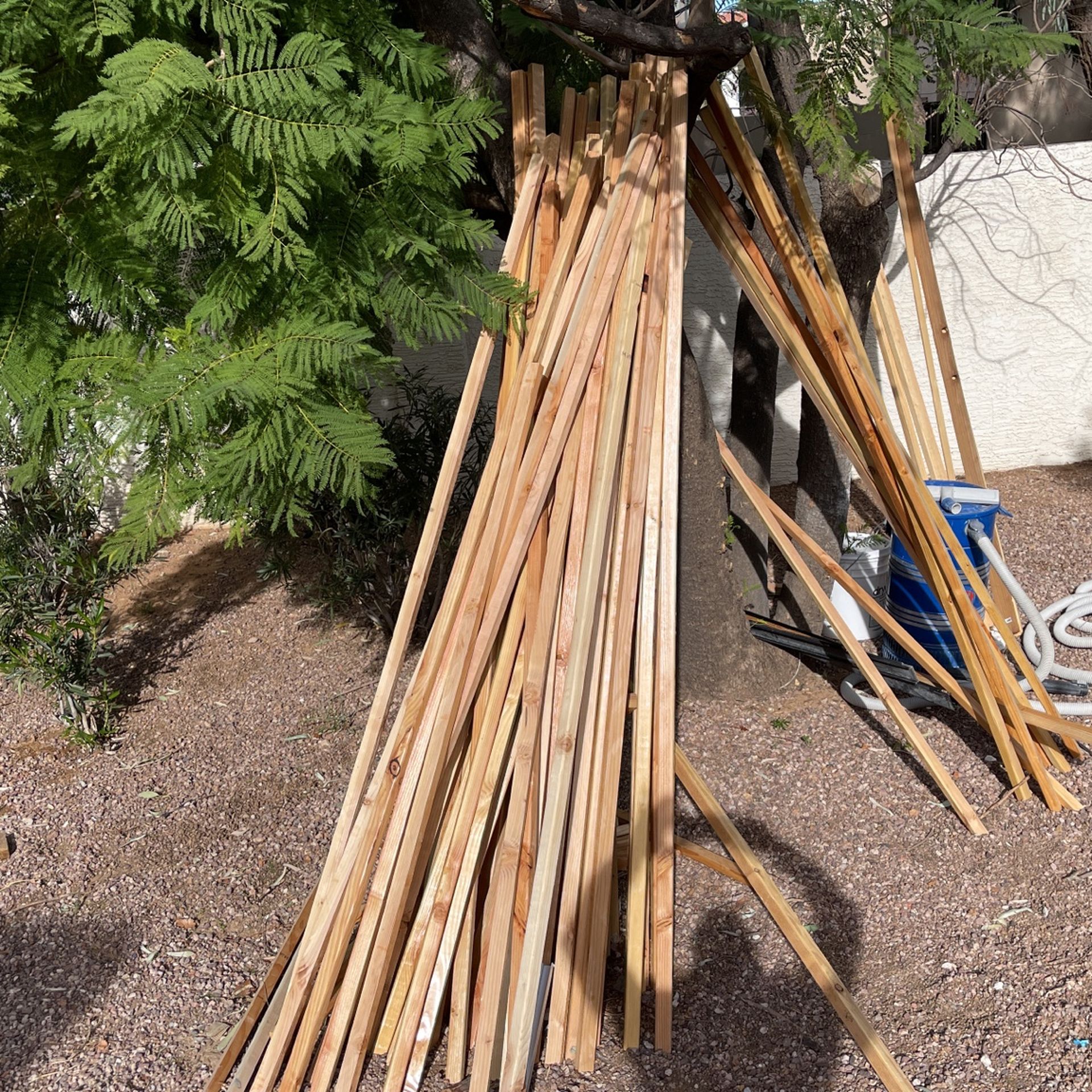 Lumber 1.5X1.5X8