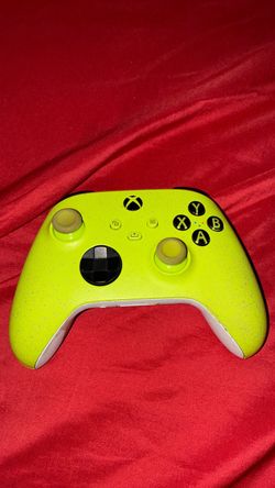 Shock lime green Xbox series controller