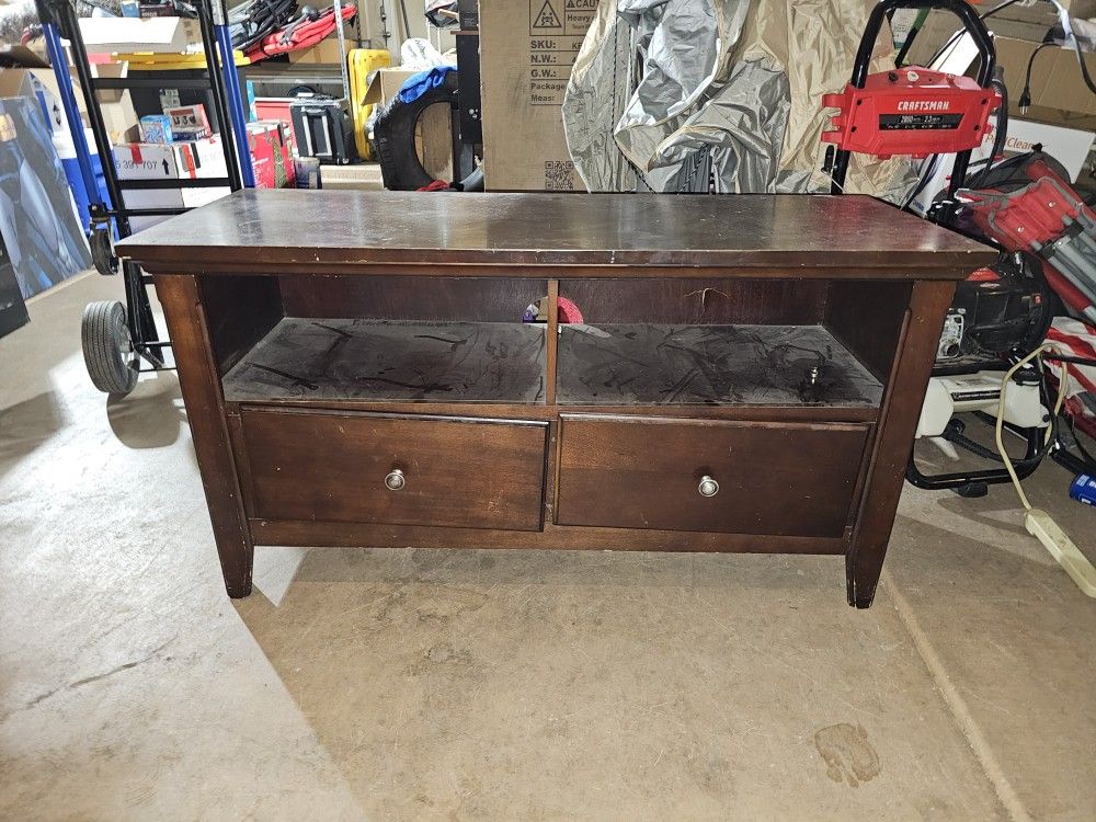 TV Stand 