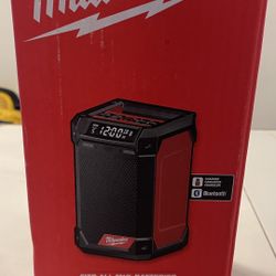 Milwaukee Bluetooth Speaker 