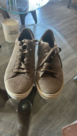 Vince Men’s sneaker 8.5