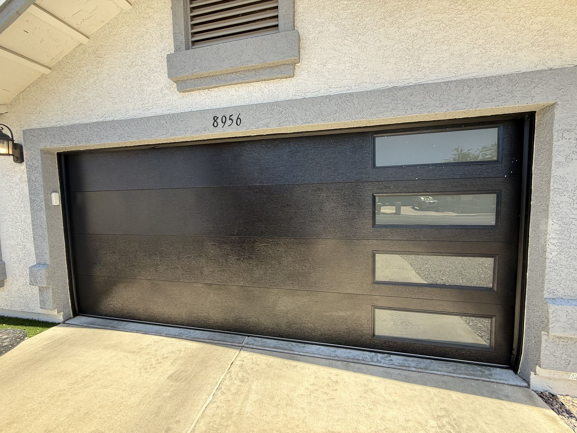 Garage Doors! Need A New Look 👀?