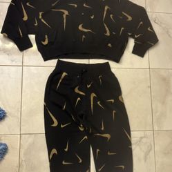 Black And Gold Nike Hoodie Jogger Set