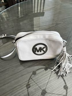 Michael Kors Purse (Never Used)