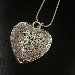 Silver Heart Necklace 