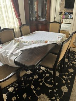 Dining Table And Chairs 