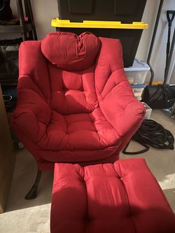 Winged Lounge Chair