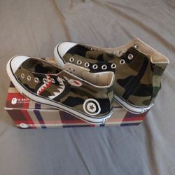 BAPE A BATHING APE BAPE SHARK CAMO BAPESTA CANVAS SHOES
