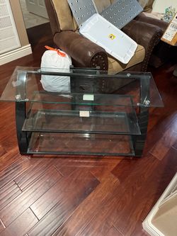 Z-Line glass tv stand