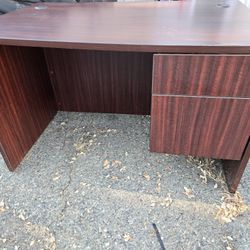 Free Office Desk