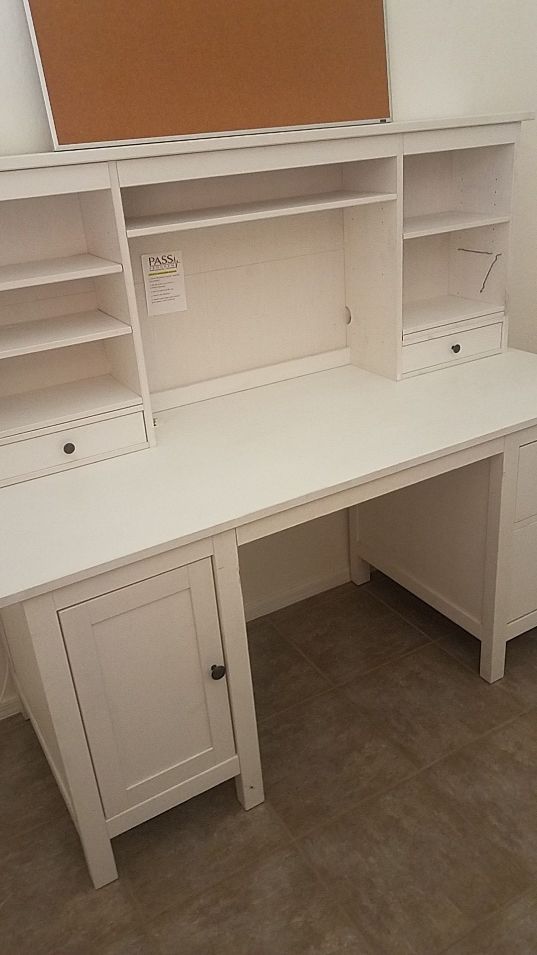 Ikea clean white desk with Hutch.