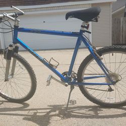 TREK 950 SINGLETRACK BIKE