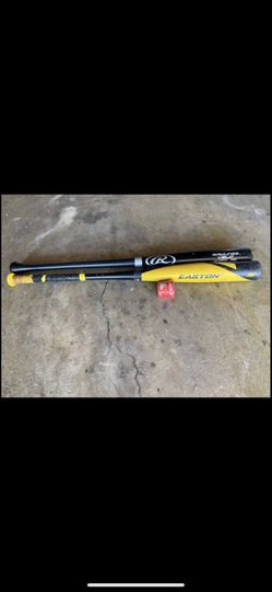 Easton and Rawlings Baseball Bats 33 in