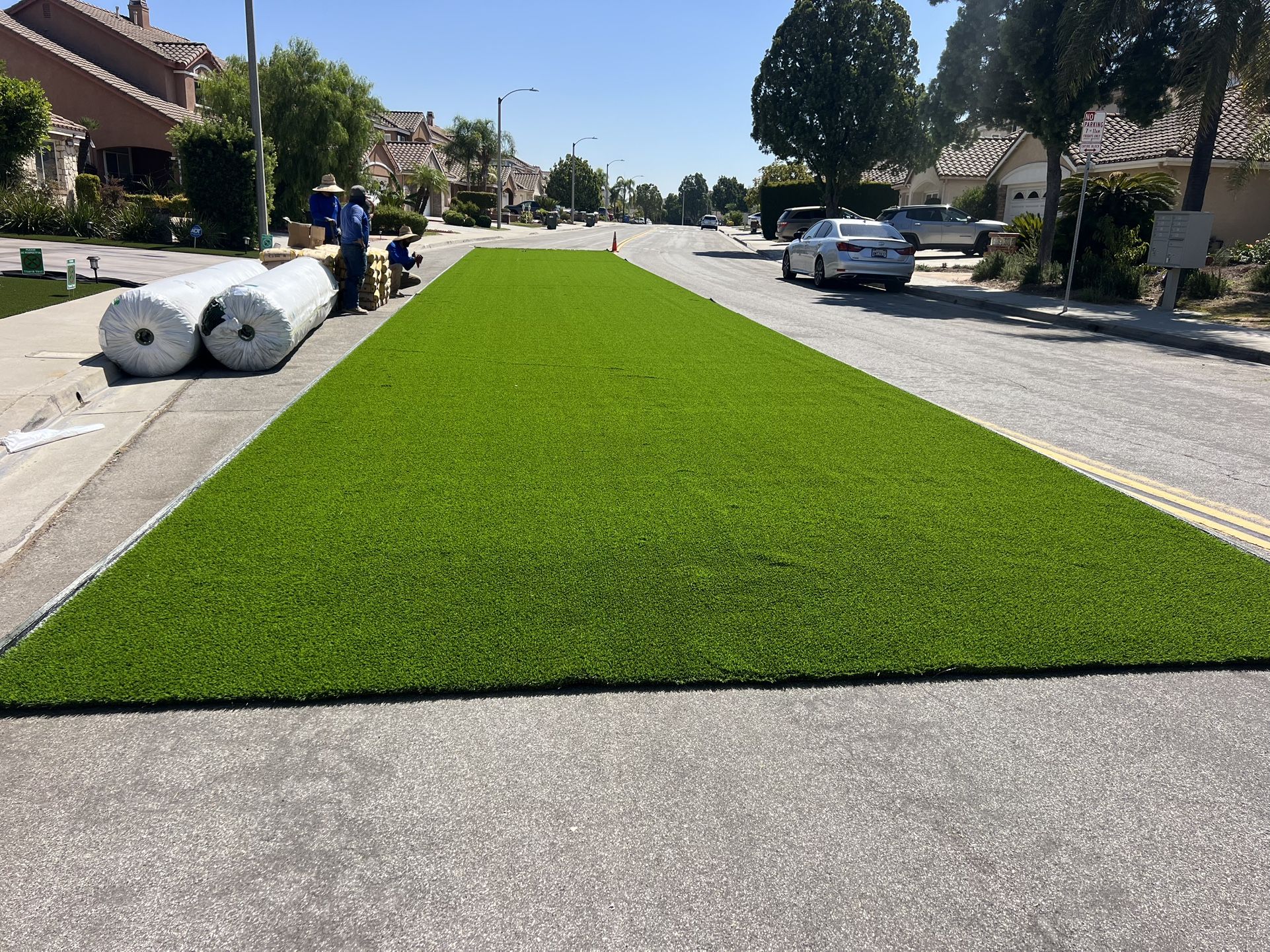 Artificial Grass 15’x28’ $950