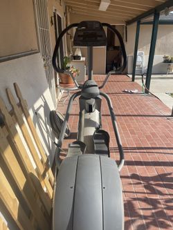 Precor elliptical