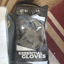 Brand new never used Everlast MMA, punching bag and two sets of gloves