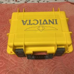 Invicta 8 Slot Box