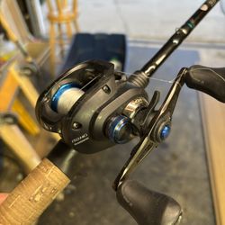 Shimano 150 Hg Bait caster 