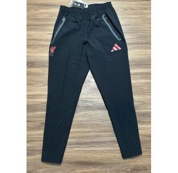 ADIDAS MEN'S LIVERPOOL FC TIRO 25 COMPETITION VIS TECH TRAVEL PANTS | JZ5557